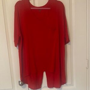 G.H. Bass & Co. Scarlet Short Sleeve Tee